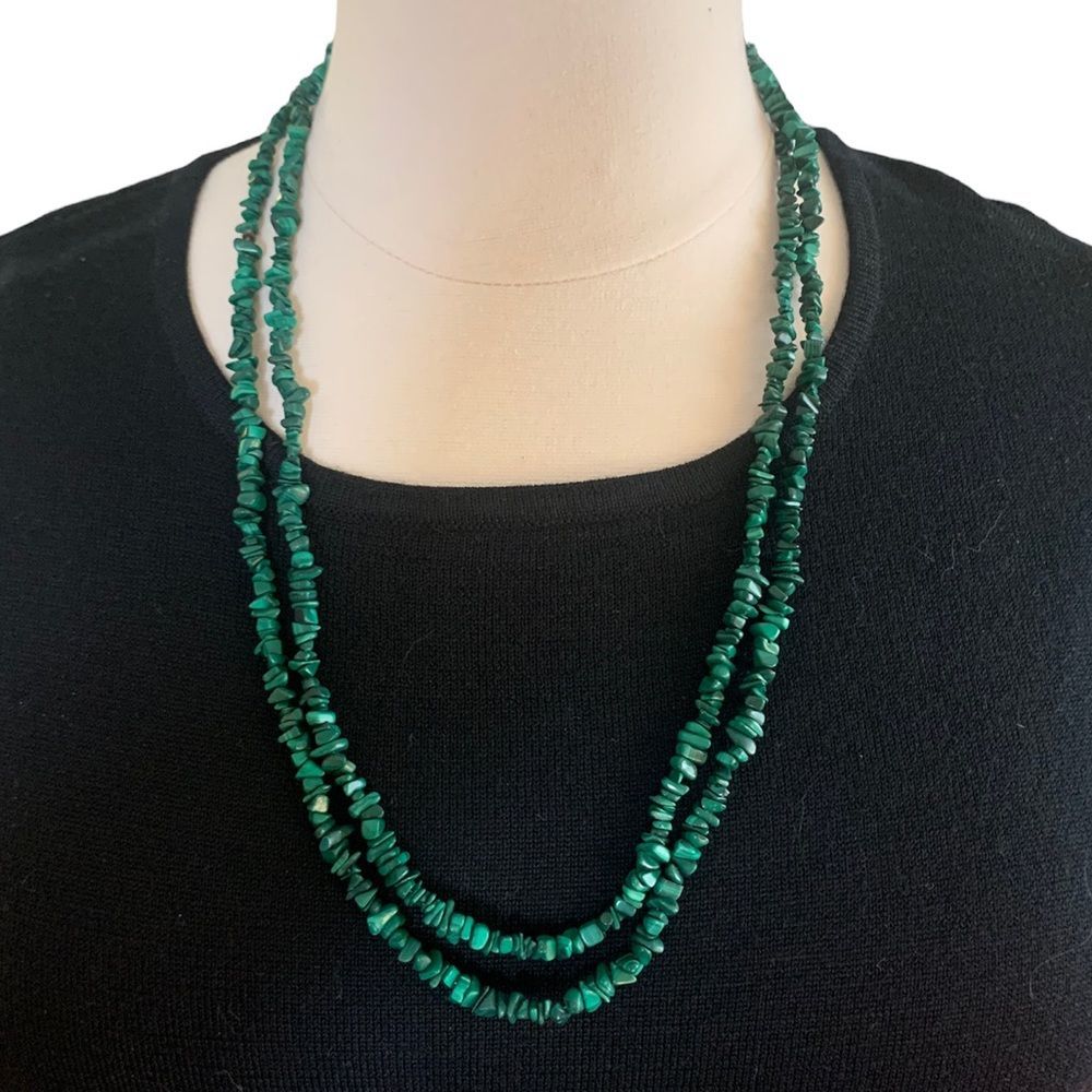 Extra Long Malachite Chip Bead Necklace